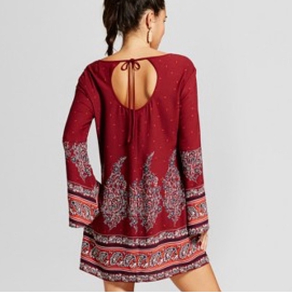 Xhilaration Boho Bell Sleeve Shift Dress ❤️✨ - Picture 3 of 11